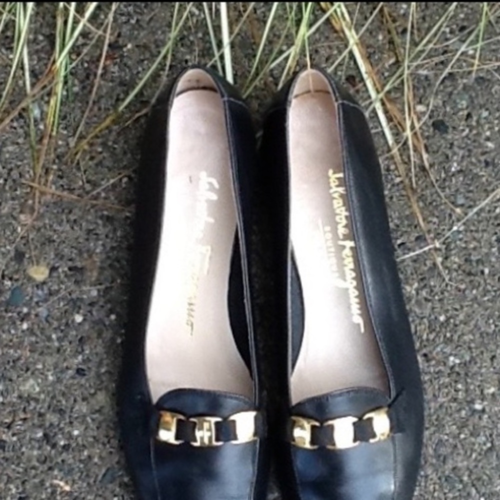 Salvatore Ferragamo Flats - Picture 3 of 6